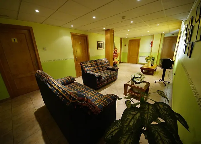 Hostal Restaurante El Surtidor