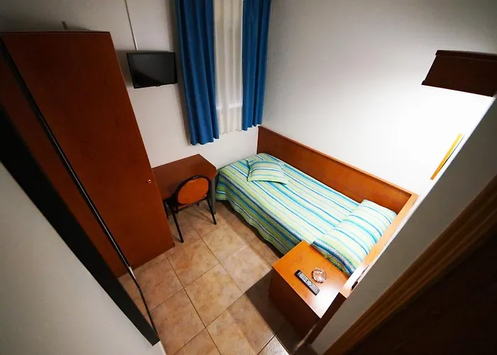 Hostal Restaurante El Surtidor